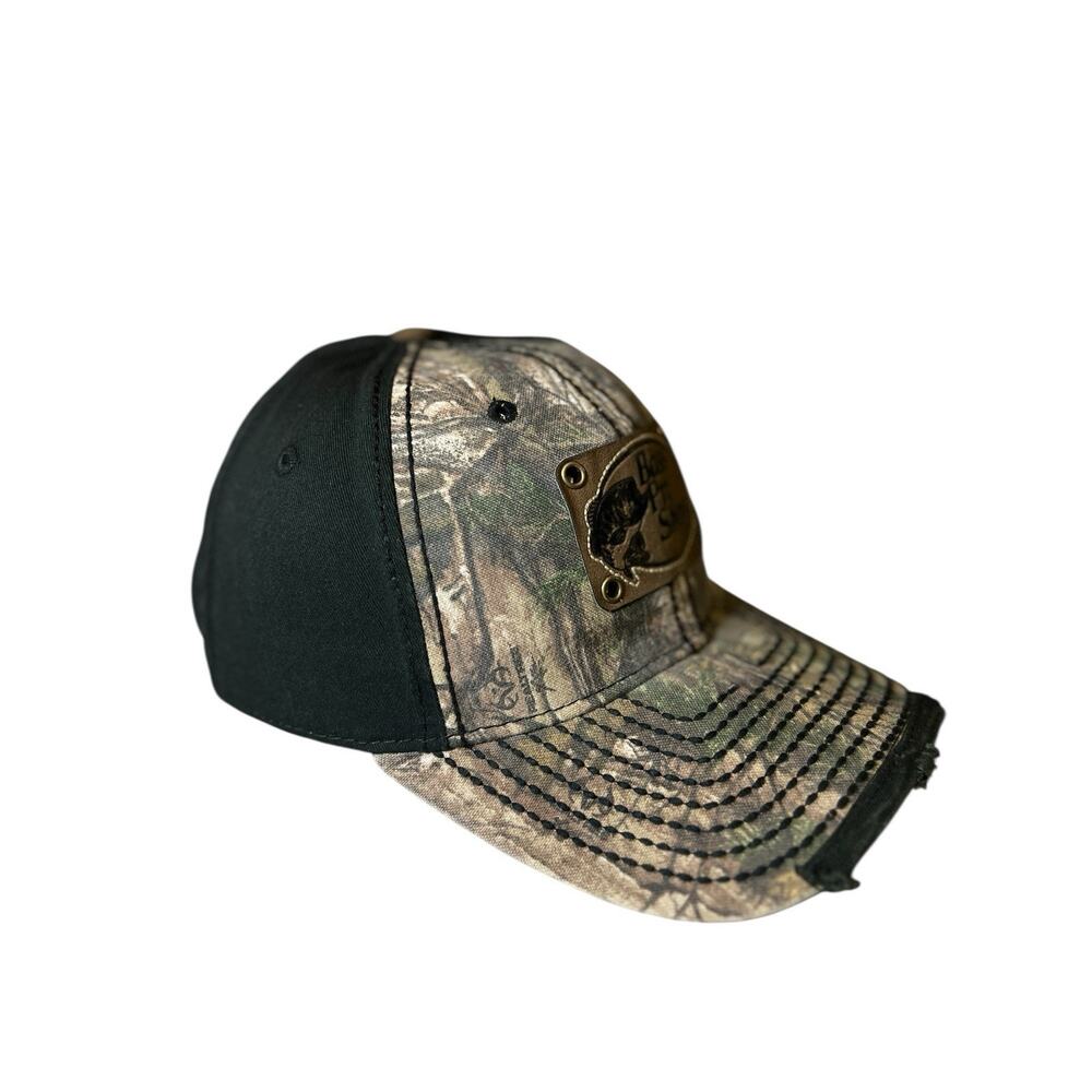 Bass Pro Shops Men's Worn Distressed Camo Adjustable Hat-Real Tree/Black - Picture 4 of 8